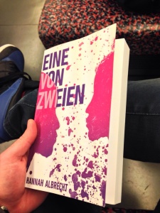 Eine von Zweien Buch